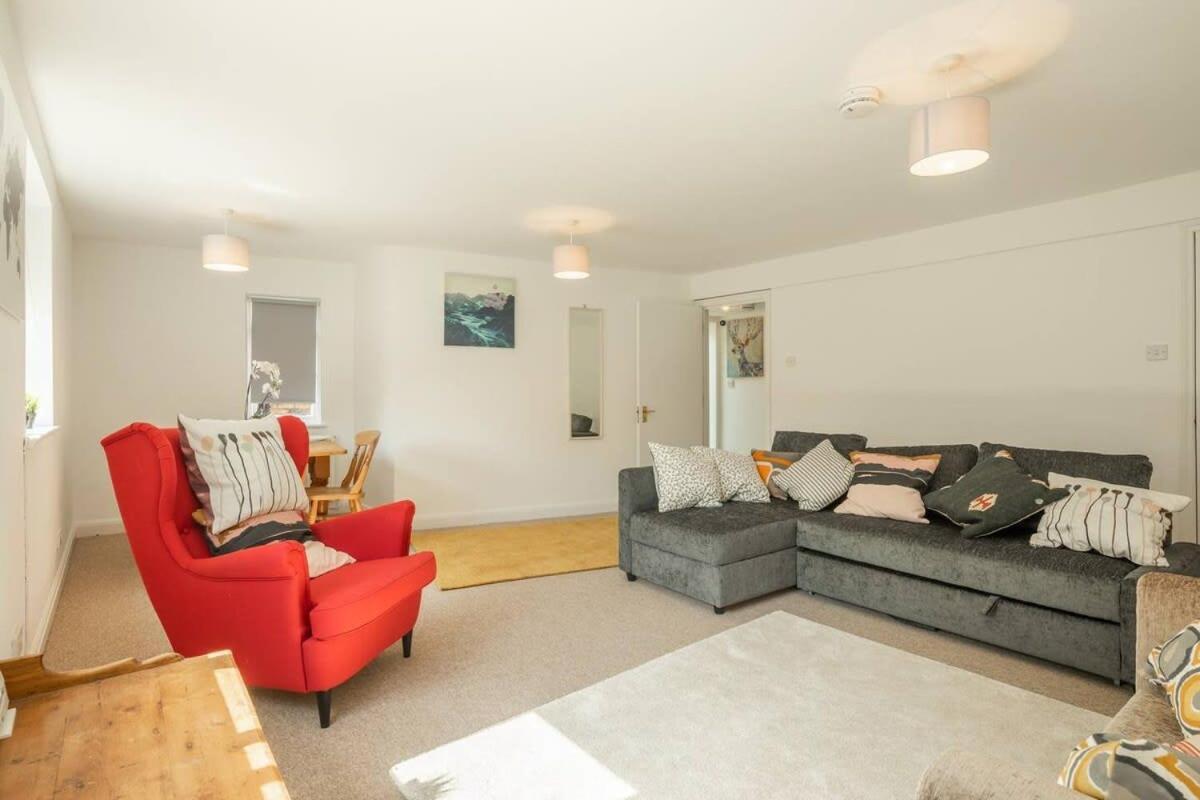 Spacious 3 Bedroom Flat In Heart Of City Centre 캠브리지 외부 사진