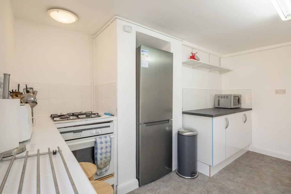 Spacious 3 Bedroom Flat In Heart Of City Centre 캠브리지 외부 사진