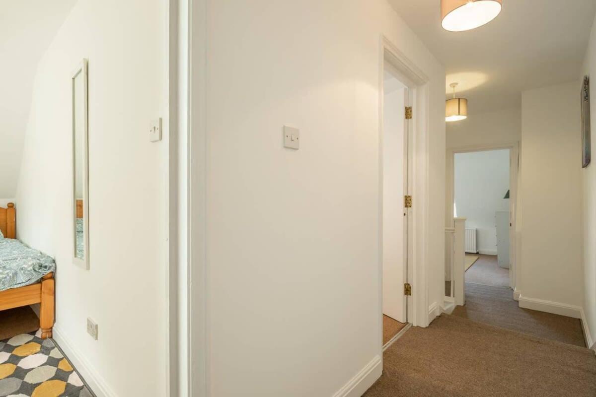 Spacious 3 Bedroom Flat In Heart Of City Centre 캠브리지 외부 사진