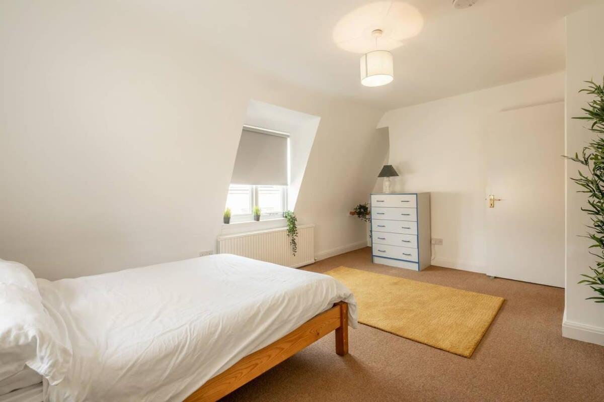 Spacious 3 Bedroom Flat In Heart Of City Centre 캠브리지 외부 사진